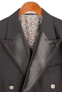 Black Modern Fit Double-Breasted Tuxedo Blazer