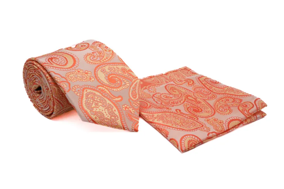 Tangerine Paisley Pattern Men's Tie and Pocket Square Set